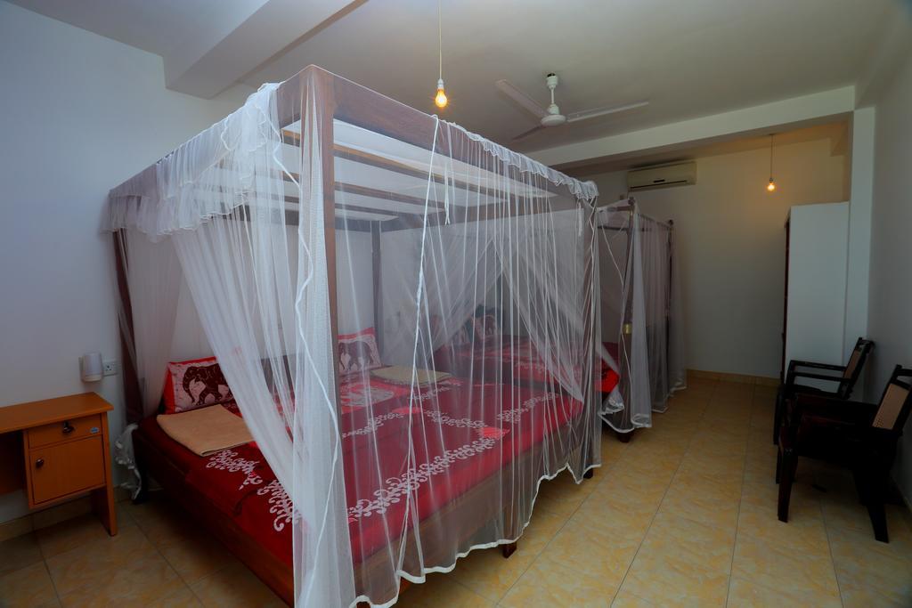Paradise Beach Resort & Diving School Мириса Екстериор снимка