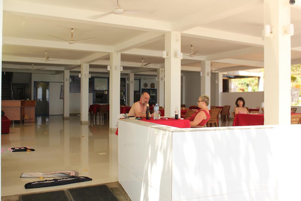 Paradise Beach Resort & Diving School Мириса Екстериор снимка
