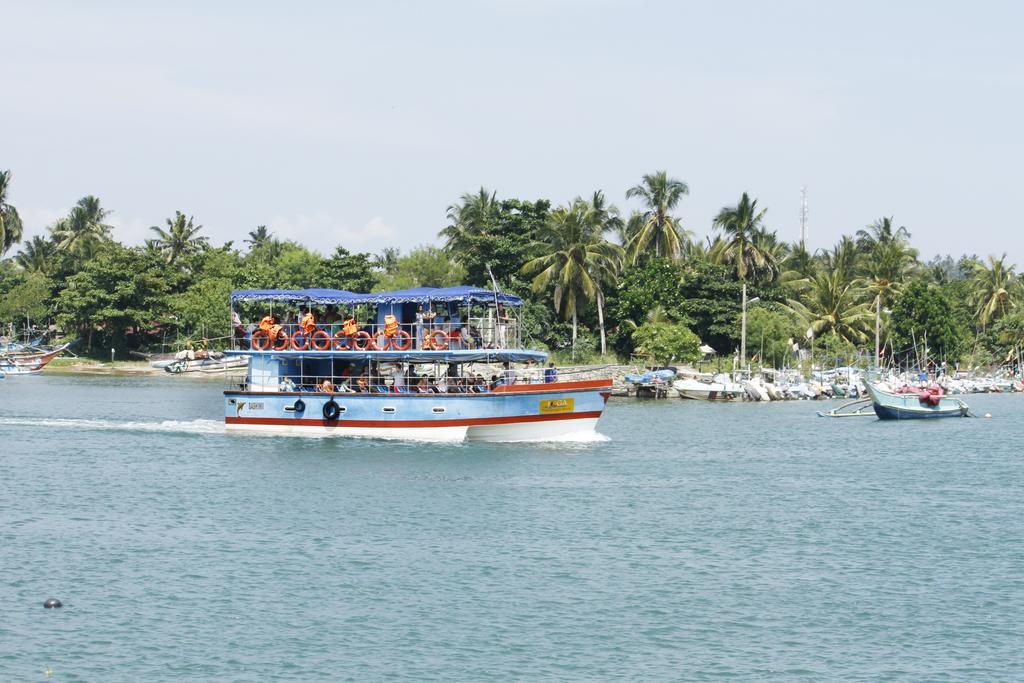 Paradise Beach Resort & Diving School Мириса Екстериор снимка