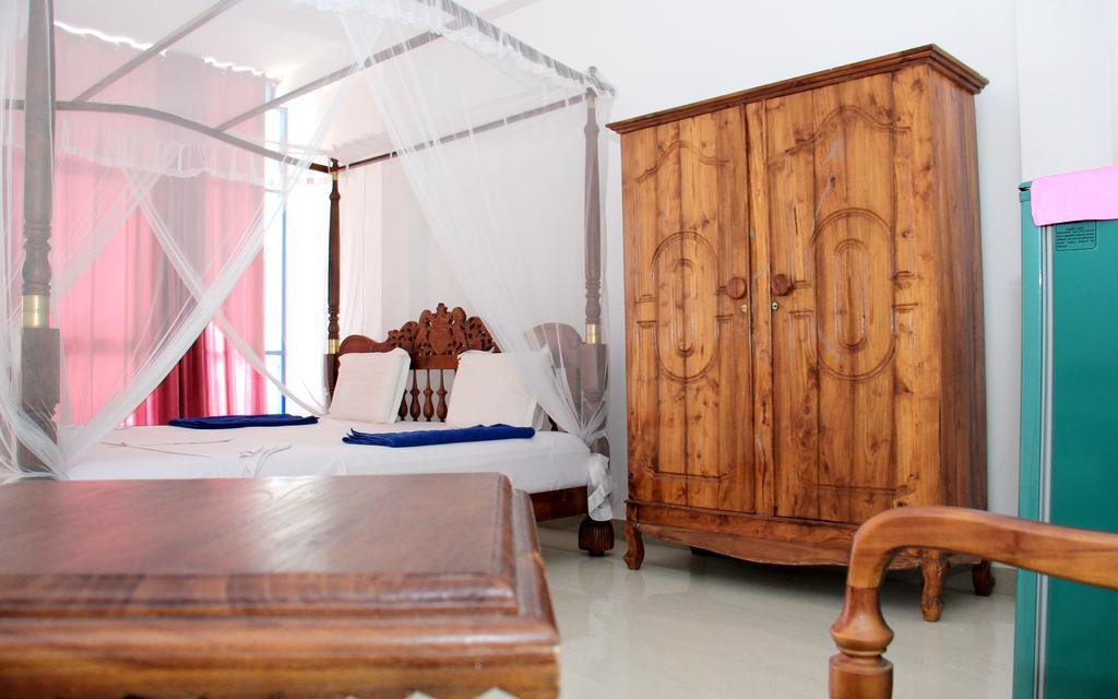 Paradise Beach Resort & Diving School Мириса Екстериор снимка