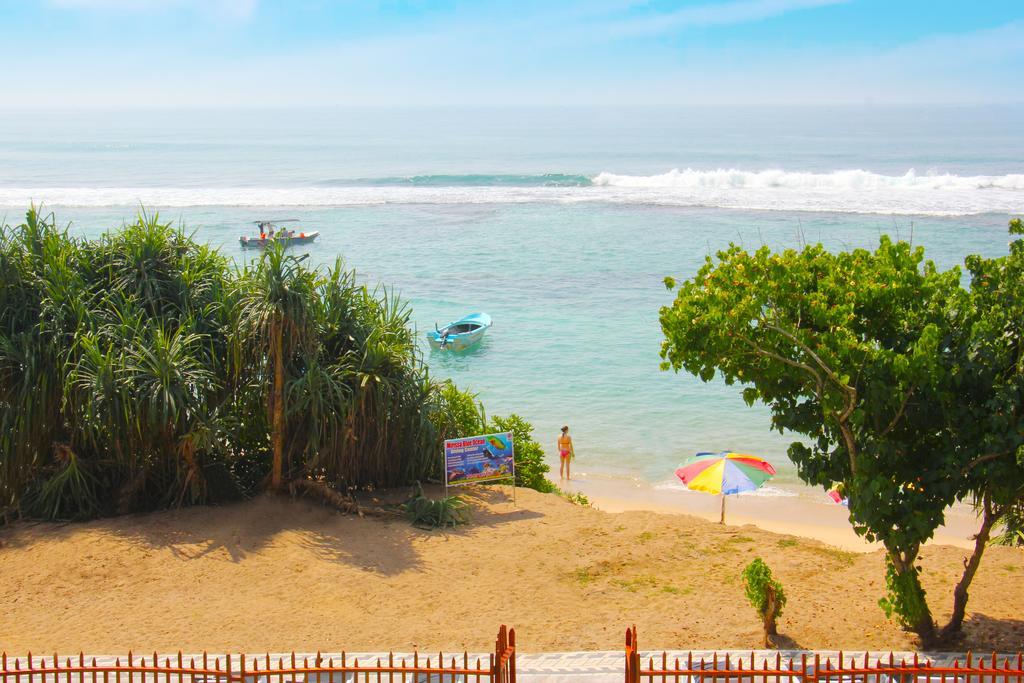 Paradise Beach Resort & Diving School Мириса Екстериор снимка