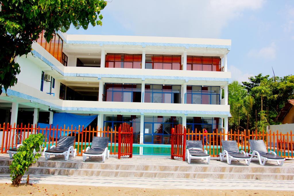 Paradise Beach Resort & Diving School Мириса Екстериор снимка